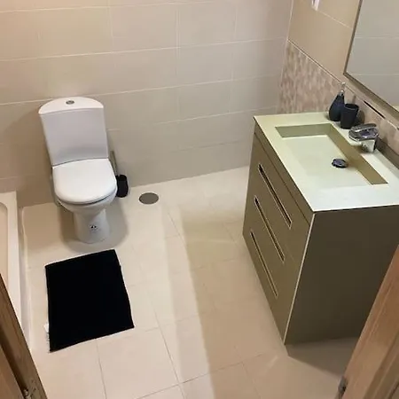 Apartamento Con Vistas Apartment *